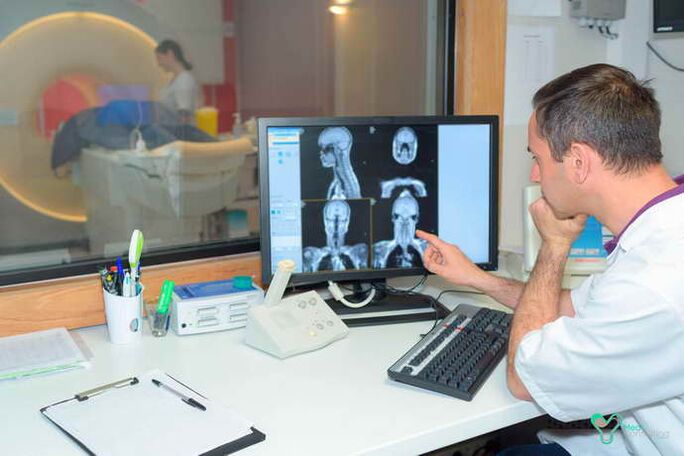 การวินิจฉัยคอมพิวเตอร์ของทรวงอก osteochondrosis